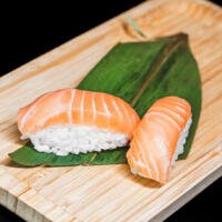 Nigiri  Salmone - SushiMio a Olbia