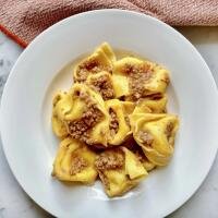 Cappellacci di zucca al ragù - Fuori Onda