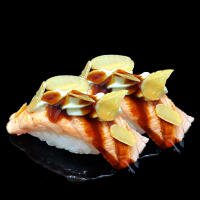 Nigiri Sake Scottato - Ora Sushi