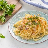 SPAGHETTI BACCALA CECI E CIPOLLA ROSSA DI TROPEA - Restaurant