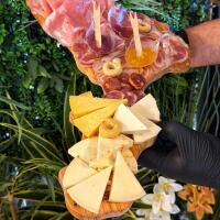 Tagliere di salumi e formaggi - Rifugio Steakhouse